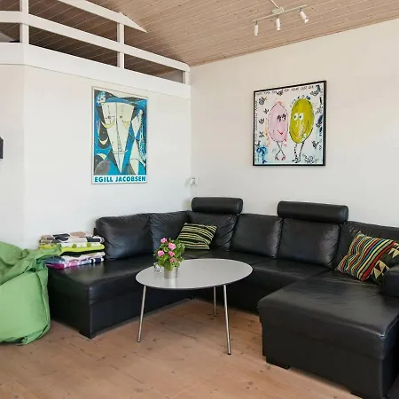 6 Person Holiday In * Ebeltoft